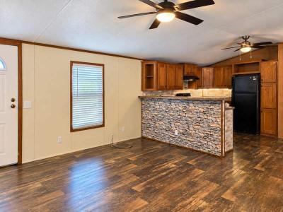 Photo 3 of 10 of home located at 289 Grove Ln New Braunfels, TX 78130