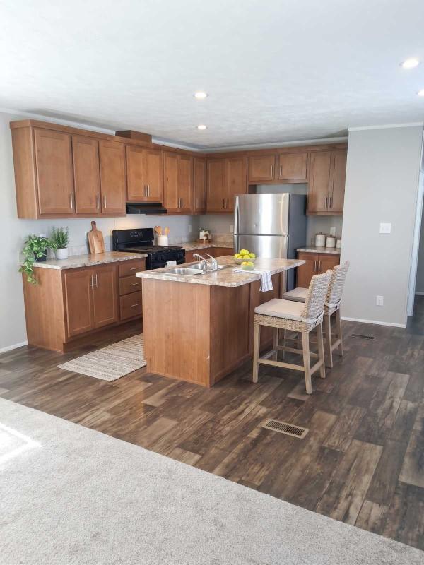 Photo 1 of 2 of home located at 133 Thomas Ln Andover, KS 67002