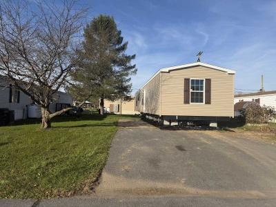 Mobile Home at 18 Kyra Blvd New Bloomfield, PA 17068