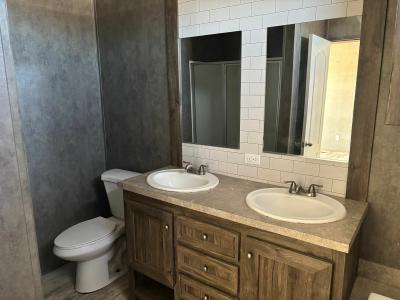 Photo 4 of 9 of home located at 14258 Airline Highway Gonzales, LA 70737