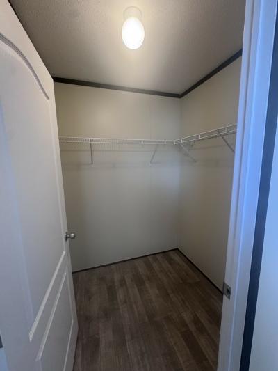 Photo 3 of 10 of home located at 17157 Easterbridge Macomb, MI 48044