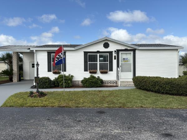 2003 Homes of Merit Mobile Home For Sale