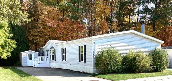 1988  Mobile Home For Sale