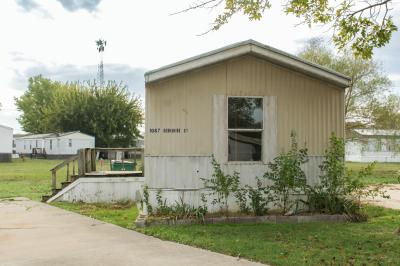 Mobile Home at 1087 Berkshire Court Lot #137 Greenville, TX 75401