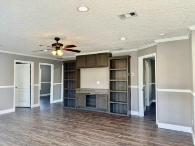 Photo 3 of 15 of home located at 72 Meadow View St. Newnan, GA 30263