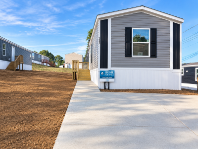 Mobile Home at 133 Hubert Drive Dickson, TN 37055