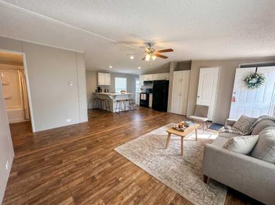 Mobile Home at 4510 Almay Hwy Lot 180 Van Buren, AR 72956 Van Buren, AR 72956