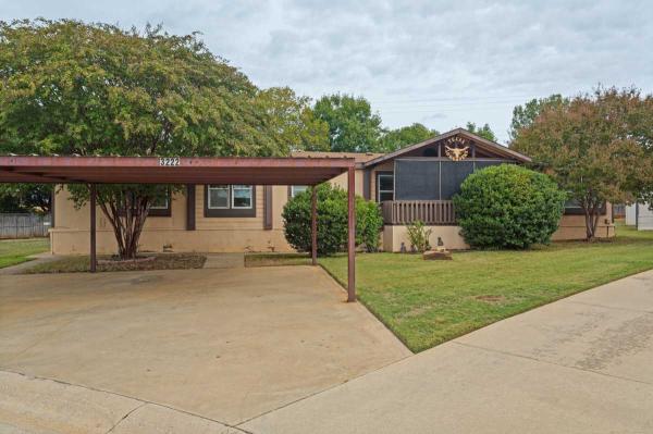 Photo 1 of 2 of home located at 3222 Timberland Trl Euless, TX 76040