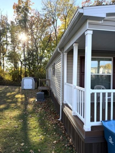 Photo 5 of 6 of home located at 21 Lyle Circle York, PA 17402