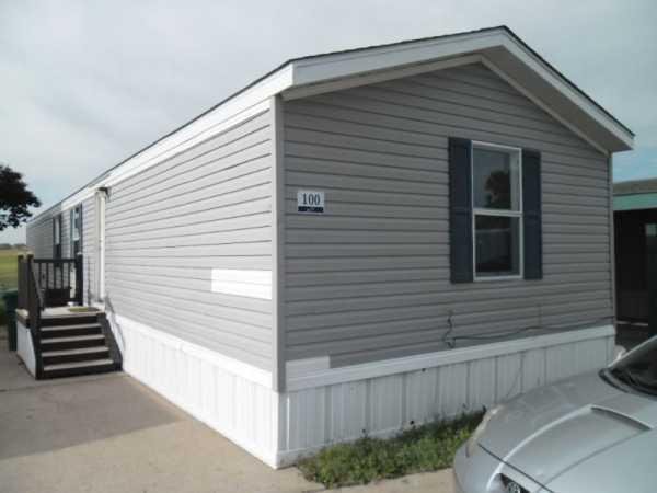 2004 SCH Mobile Home For Sale