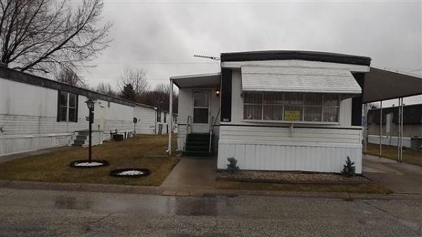 1976 N/A Mobile Home For Sale