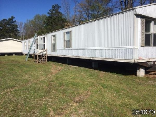 2001 FLEETWOOD Mobile Home For Sale