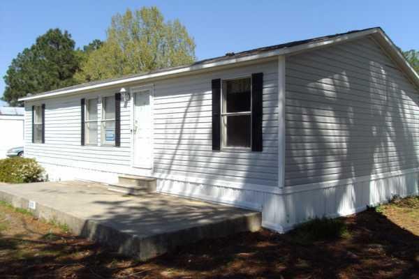 1996 PIONEER Mobile Home For Sale