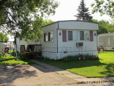 Photo 4 of 25 of park located at 1940 West Snell Rd Oshkosh, WI 54904