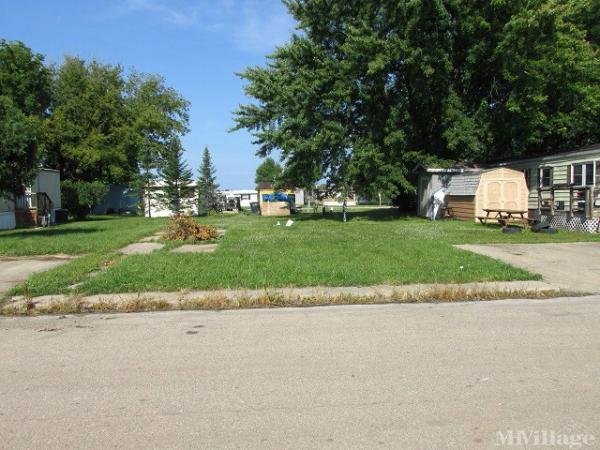Photo 1 of 2 of park located at 1940 West Snell Rd Oshkosh, WI 54904