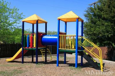 Photo 2 of 24 of park located at 14222 Lasater Road Dallas, TX 75253