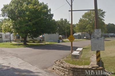 Photo 2 of 4 of park located at 1800 Blue Ridge Blvd Kansas City, MO 64126