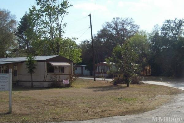 Photo of Breezewood Mobile Home Park, Tampa FL