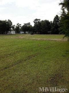 Photo 4 of 9 of park located at 2720 Massey Tompkins Rd Baytown, TX 77521
