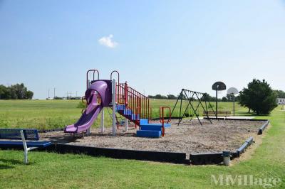 Photo 4 of 9 of park located at 501 East 63rd Street North Wichita, KS 67219