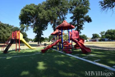 Photo 5 of 6 of park located at 2601 Edwards Road, #168 Denton, TX 76208