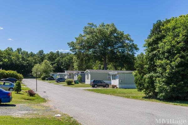 Photo of Holiday Manor Mobile Home Park, Walden NY
