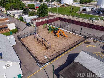 Photo 4 of 9 of park located at 2300 East Oakton Street Arlington Heights, IL 60005