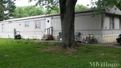 Photo 5 of 6 of park located at 333 Fairview Boiling Springs Rd Bowling Green, KY 42101