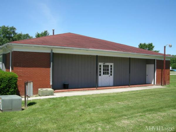 Photo 0 of 2 of park located at 1110 South Burlington Drive Muncie, IN 47302