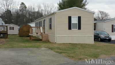 Photo 5 of 5 of park located at 300 Robincrest Thaxton, VA 24174