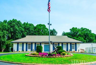 Mobile Home Park in Chester VA