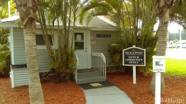 Photo of Palm and Pines Mobile Home Park, Nokomis FL