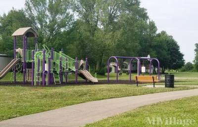 Highland Manor Mobile Home Park in Madison, WI | MHVillage