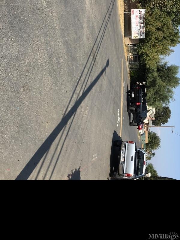 Lathrop Sands MHP Mobile Home Park in Lathrop, CA MHVillage