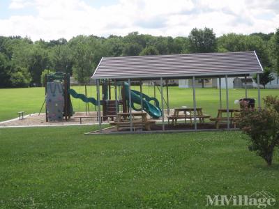 Photo 5 of 12 of park located at 471 Stardust Way Cloverdale, IN 46120