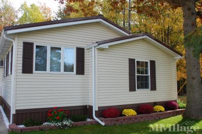 Photo 2 of 14 of park located at 1771 Sunset Dr. Caro, MI 48723
