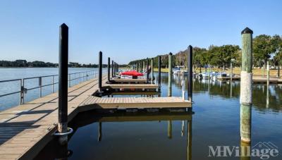 Photo 5 of 19 of park located at 1045 Great Lakes Boulevard Grand Island, FL 32735