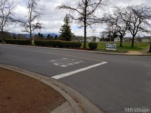 Photo 1 of 2 of park located at 2252 Table Rock Rd Medford, OR 97501