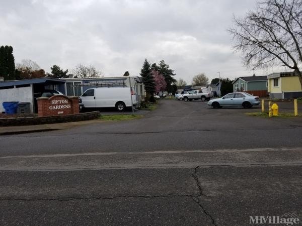 Photo 1 of 2 of park located at 5900 NE 131st Ave Vancouver, WA 98682