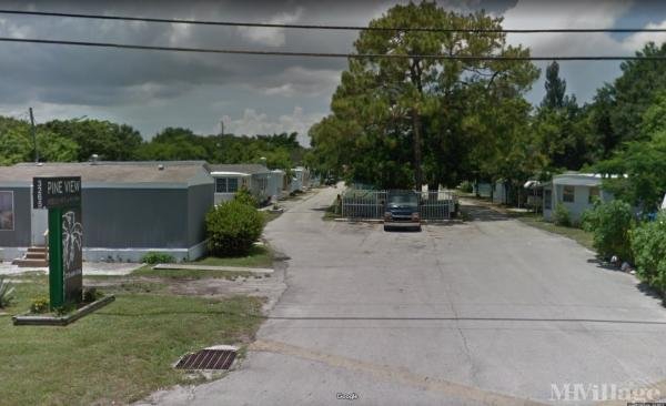 Photo of Pineview Mobile Home Park, Fort Pierce FL