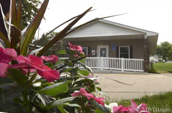 Photo of Rolling Hills Estates, Maplewood MN