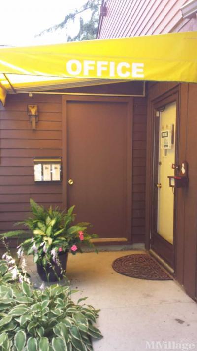 Photo 2 of 7 of park located at 24430 W Highway 120 Grayslake, IL 60030