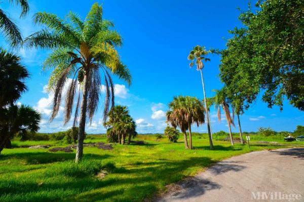 Photo of Lake Runnymeade Mobile Home Park, Saint Cloud FL