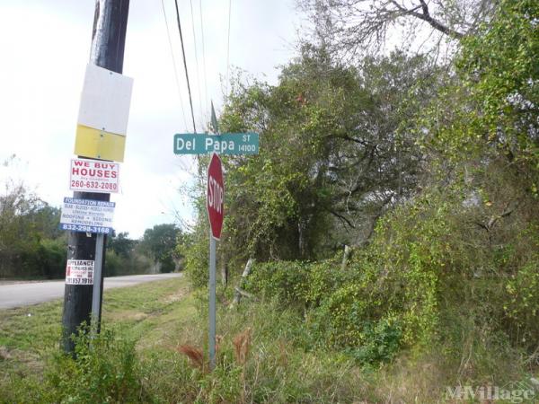 Photo of Del Papa Mobile Home Community, Houston TX