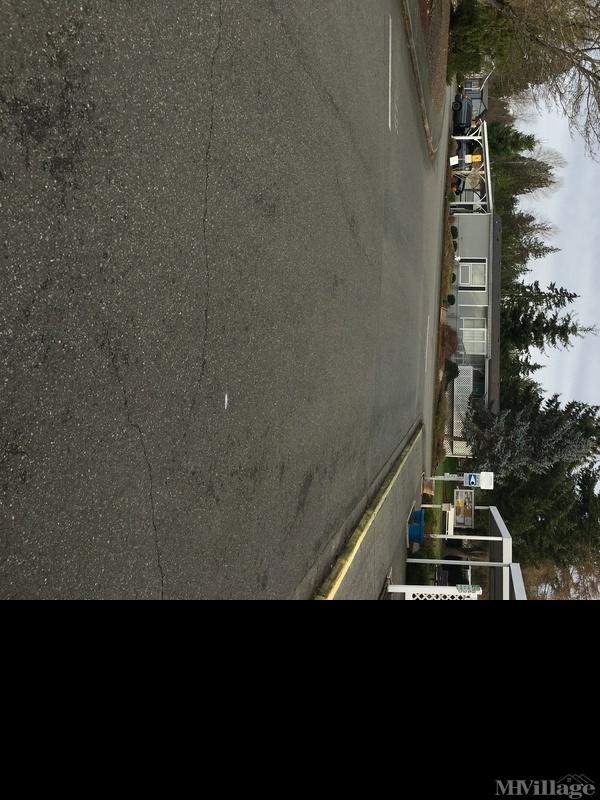 Lake Stevens, WA Senior Retirement Living Manufactured and Mobile Home