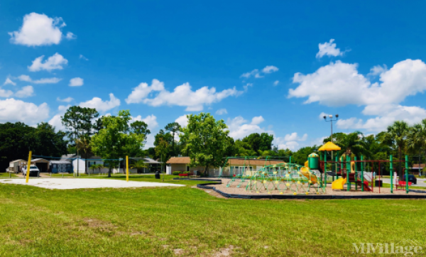 Alafaya Palms Mobile Home Park in Orlando, FL | MHVillage