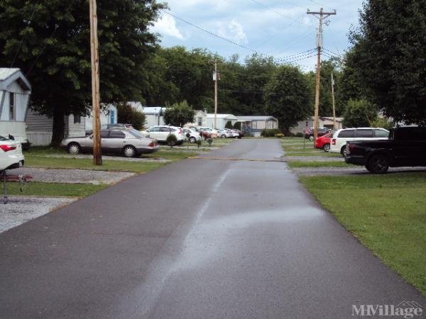 Photo of Rivers Edge Mobile Home Park, Sevierville TN