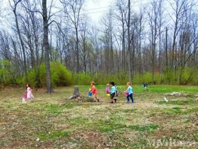 Photo 4 of 30 of park located at 50 Voyager Blvd Dayton, OH 45417