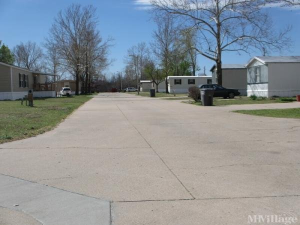 Photo of Riverbend Manufactured Home Community, Bixby OK