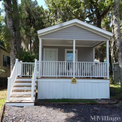 Photo 4 of 7 of park located at 1100 North Summit Street Crescent City, FL 32112